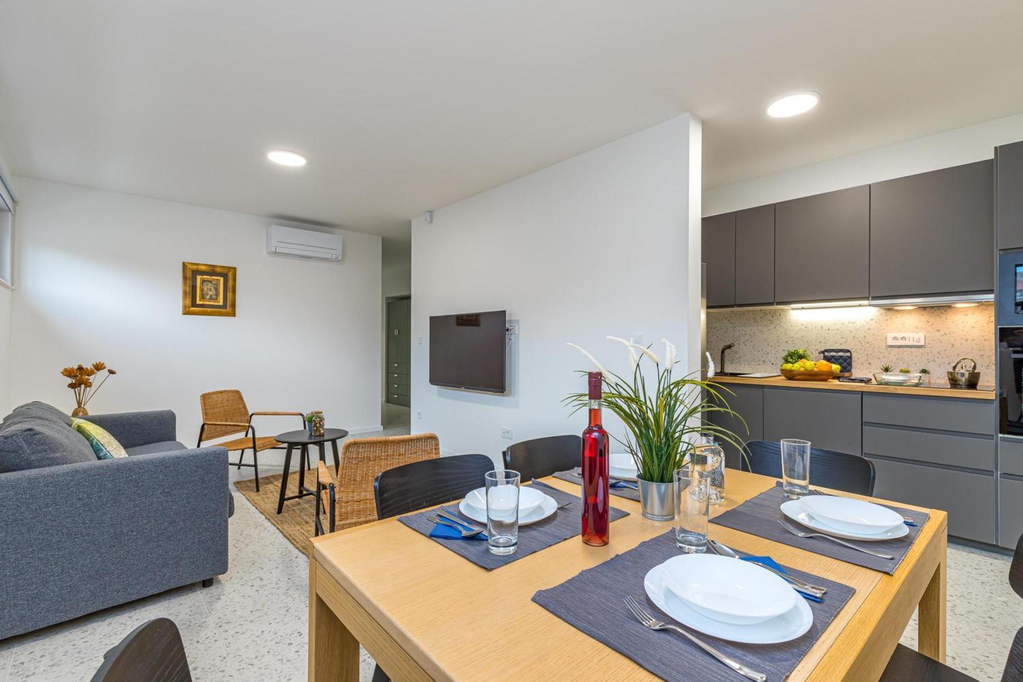 Sapore Di Mare Apartments - Happy Rentals Baška Екстериор снимка